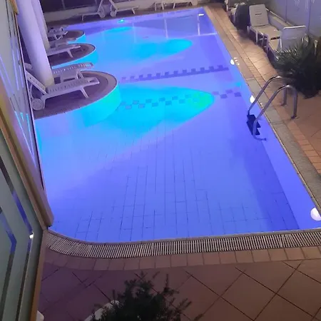 Hotel Embassy 3*